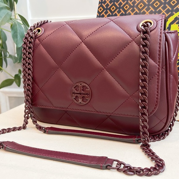 Tory Burch Handbags - 🔥NeW! Tory Burch Willa Soft Quilt Small Shoulder Bag